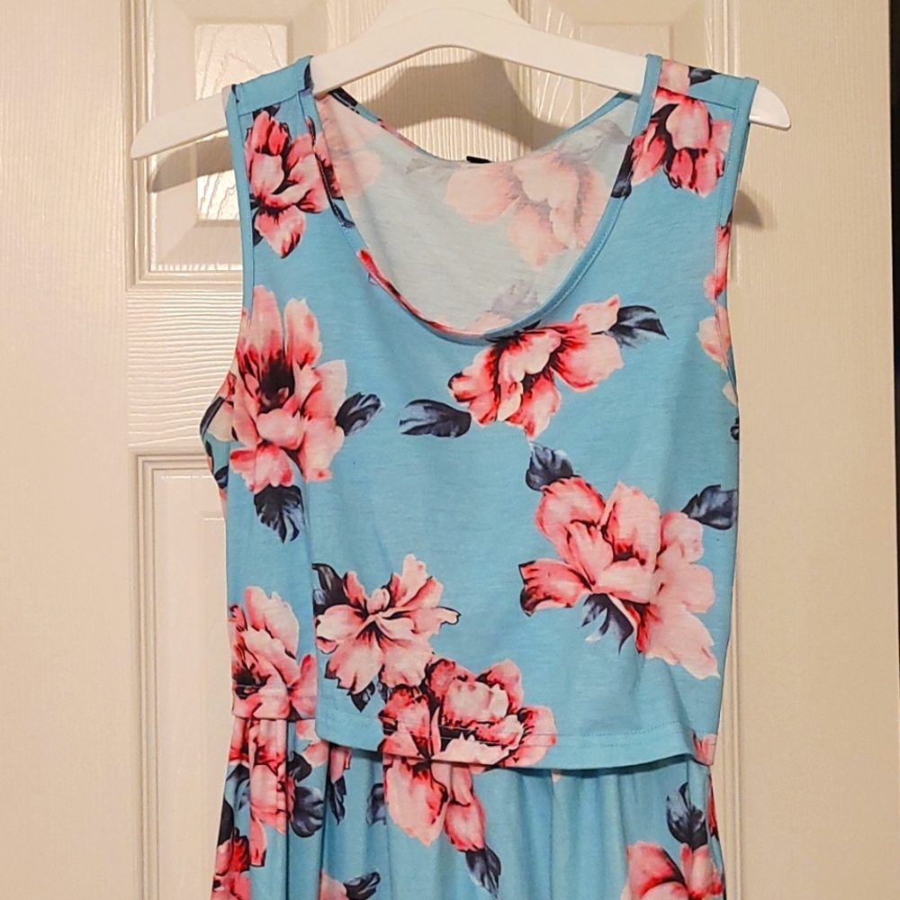 Blue with pink flowers nursing top